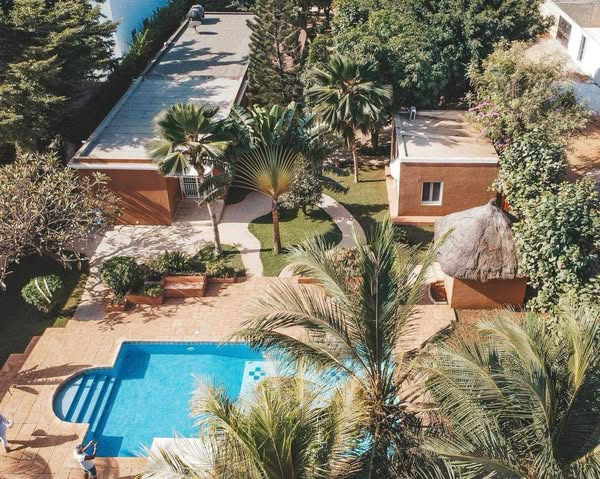 Somone – Belle villa à vendre près de la plage et de la route